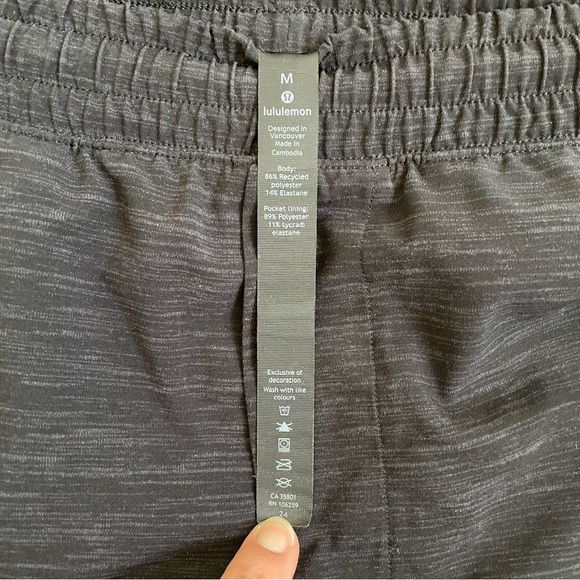 Lululemon Pace Breaker Short *Linerless 9", Black, Medium - Picture 9 of 10